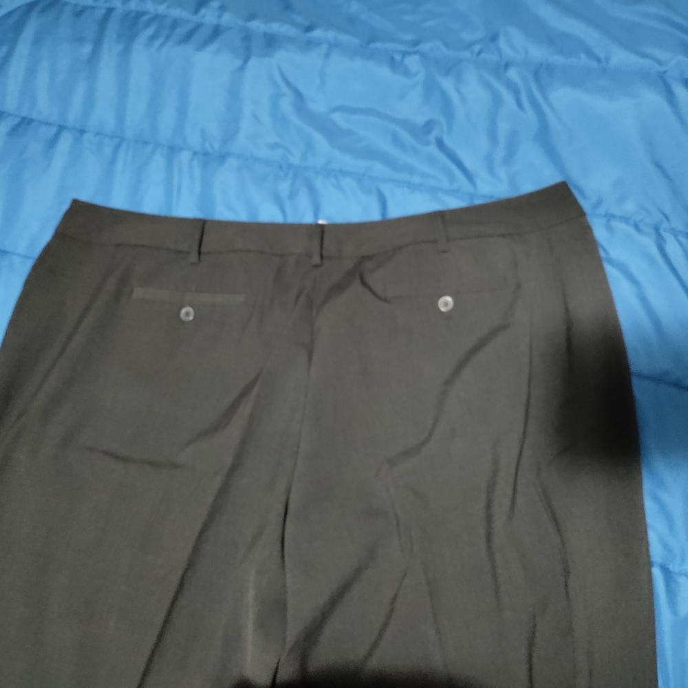 Ruby Rd. Gray slacks. - Picture 5 of 5